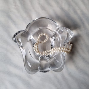 ORREFORS -Tulip-  Crystal Glass BOWL Dish, Lars HELLSTEN Sweden Art Glass, Crystal Glass Trinket Dish, Papperweight, Nordic Home Decor