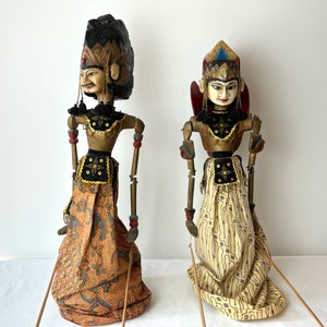 Set of Two Java Indonesian Vintage Dolls, Wayang Golek, Puppet Home decor, Rare Couple Dolls