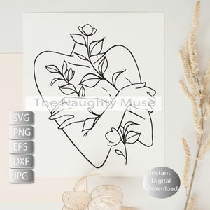 Op de afbeelding: Lijnkunst illustratie van een persoon met gekruiste armen en bloemen die uit hun lichaam groeien. De afbeelding is in zwart-wit.