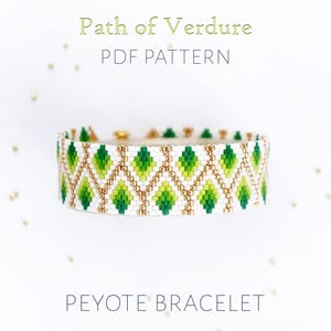 Green Elegant Peyote Bracelet Pattern with a Golden Trellis, Nature Garden Design with Emerald Green Leaves, DIY Jewelry Project