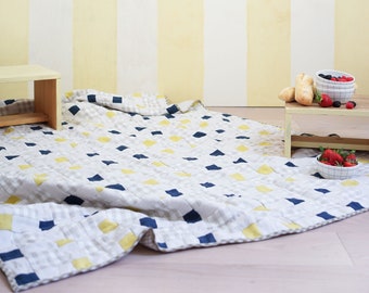 Picnic Square Quilt - PDF Sewing Pattern