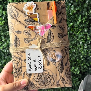 Blind Date with a Book, Mystery Wrapped Book, Surprise Gift for Readers, Romantic Blind Date Book, Book Lover Gift, Cozy Reading Box