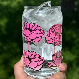 Color Changing Floral Iced Coffee Glass Cup: 16 oz Tumbler with Lid & Straw