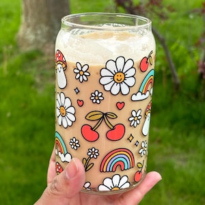 Groovy Daisy Iced Coffee Glass, 16oz Libbey Glass Can, With Lid and Straw, Groovy Summer Iced Coffee Tumbler, Beer Can Glass, Gifts for her