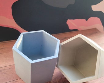 Hexagon planter | Hexagon Pot | Hexagon Vase | Planter Hexagon | Planters & Pots | Geometric Planter | Concrete Planter | Modern Planter Pot