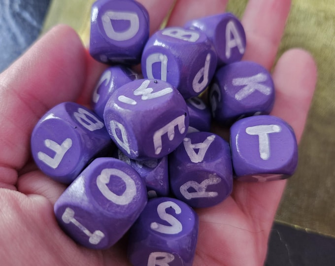 Divination Dice – Spirit Dice Tool for Intuitive Reading Messages & Reflection