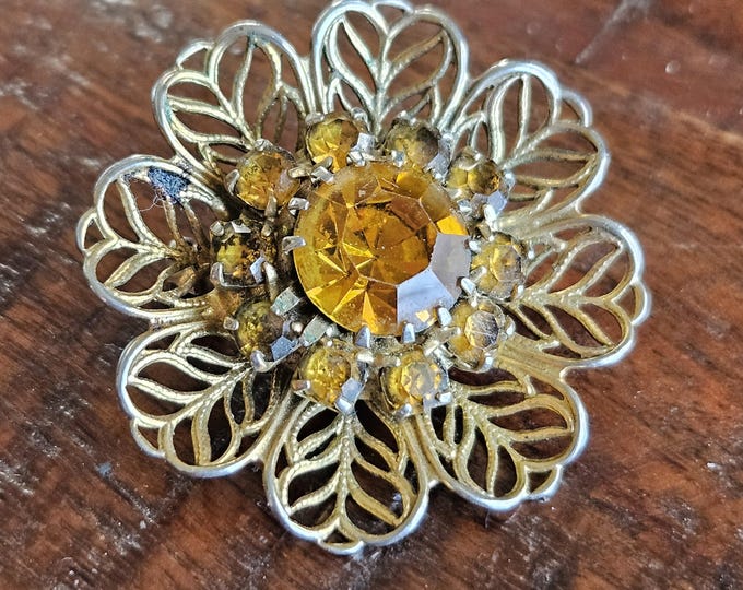 Prosperity Amulet – Vintage 1940s Magickal Brooch - Witchcraft Talisman - Ritual Enchantment