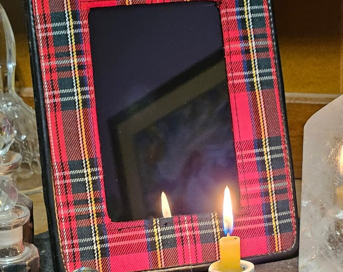 Divination Black Mirror Scrying Tool for Meditation, Rituals and Altar Tool