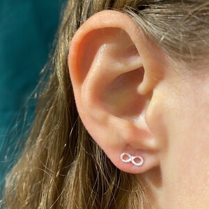Sterling Silber Infinity Ohrstecker