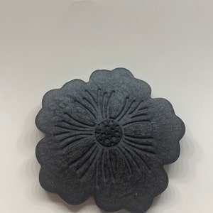 The black flower coaster