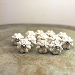 Indian Hand Painted Glazed Cupboard Ceramic Knob - White flower Shape with Gold Pattern