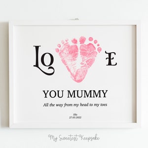 Lembrança imprimível da pegada do bebê Te amo mamãe | Presente de bebê para mamãe | Presente de aniversário | Nova lembrança da mãe | Forma de coração de pegada
