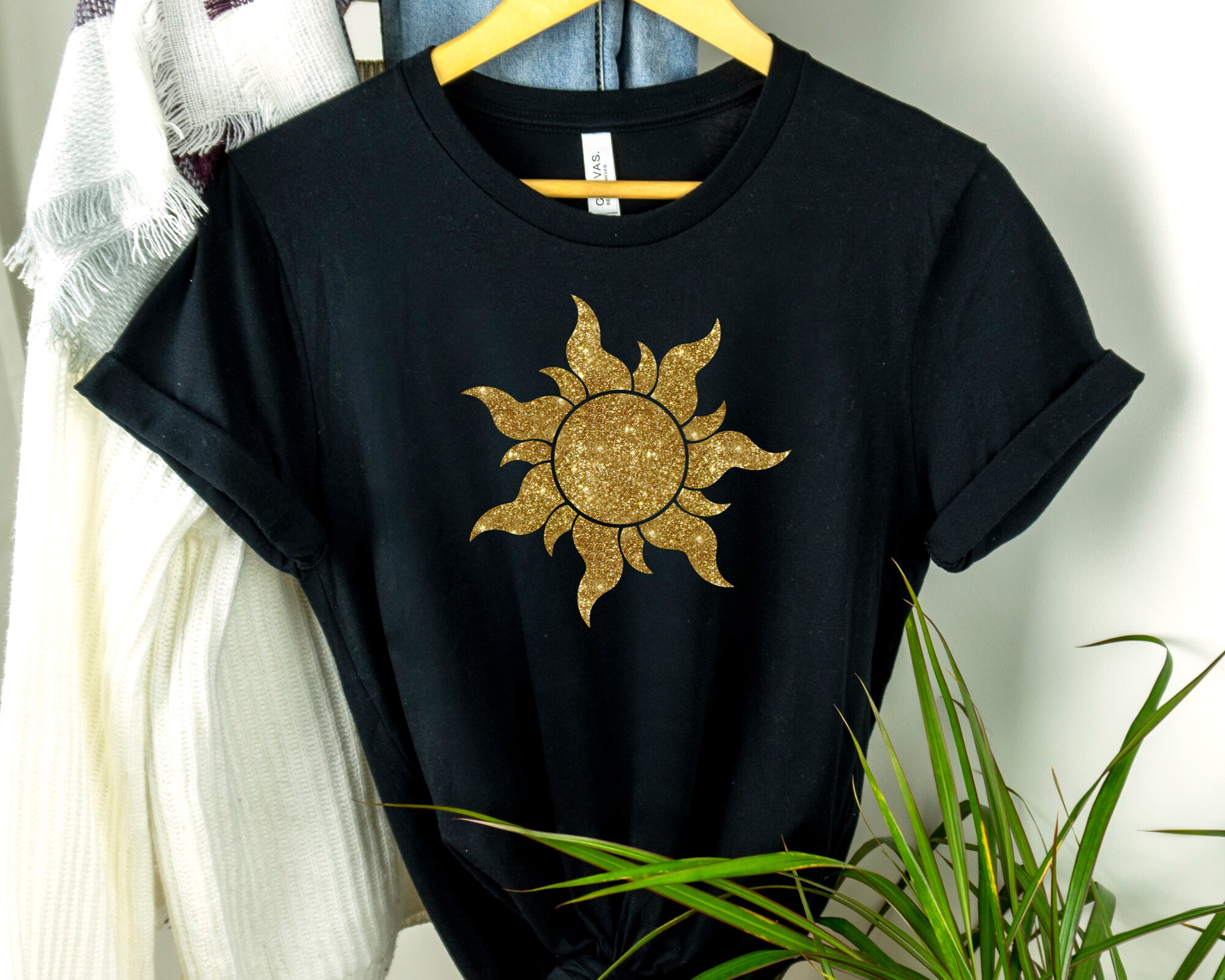 Disney 2022 Tangled Sun T-Shirt Disney 2022 Tangled Sun T-Shirt