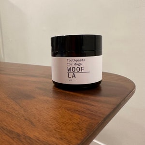 All-Natural Dog Toothpaste: Fresh Breath & Happy Pups