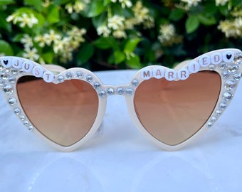 JUST MARRIED Sunglasses ~ Embellished Wedding Eyewear  display picture 3