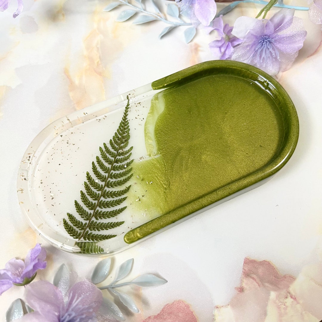 Green Ferns Pressed Flowers Resin Jewelry Tray Unique Ring Dish Etsy