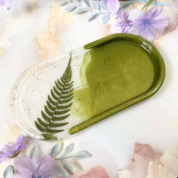 Green Ferns Pressed Flowers Resin Jewelry Tray - Unique Ring Dish