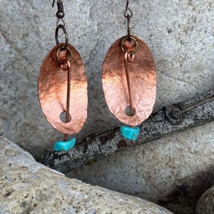 Custom hand hammered copper dangle earrings / Turquoise bead findings