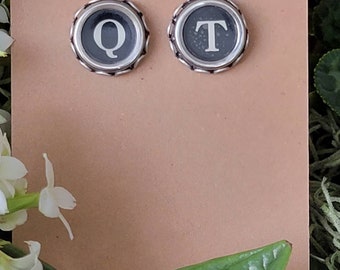 Authentic Vintage Typewriter Key Earrings / Steampunk