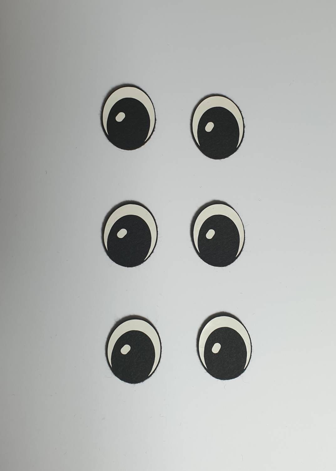 Giant Googly Eyes 40mm Google Large Wiggly Eyes Perfect for Bring Crafts to  Life 60 Wobbly Eyes for Crafts 
