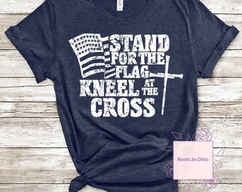 Stand für die Fahne Knie für das Kreuz T-Shirt - religiös - patriotisch - amerikanische Flagge - Gott, Bibel Shirt, Herren T-Shirt, Vatertag Geschenk