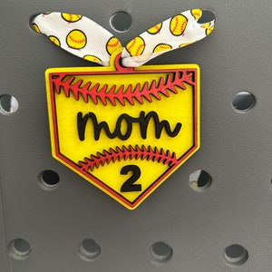 Baseball Taschenanhänger - Softball halb Softball halb Softball halb Softball Baseball Anhänger - Bogg Tag - Taschenanhänger - Taschenanhänger