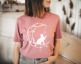 DND Cat Shirt D20 DM Gift Dungeons and Dragons Shirts for Women DM Girlfriend Gift
