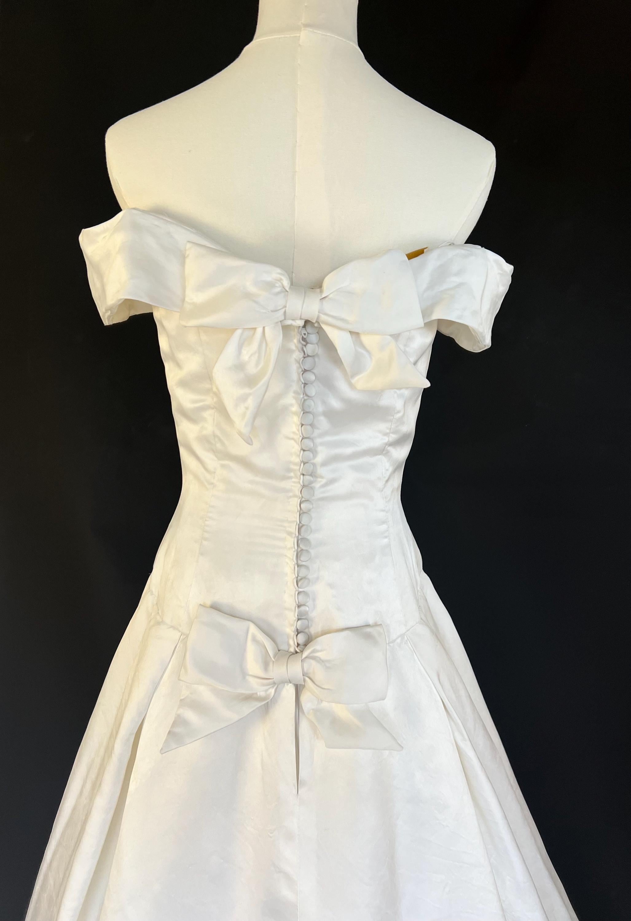 vera wang 90s off shoulder wedding dress with bow stilwhite Vera Wang 90's Wedding Dress
