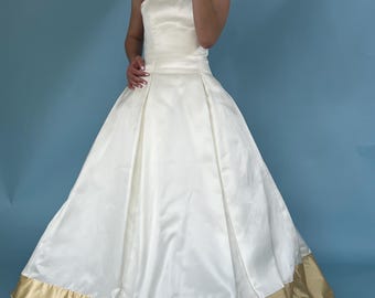 Vera Wang Gold Trim Floral Bow Kleid mit passenden Schleier (BRANDNEU)