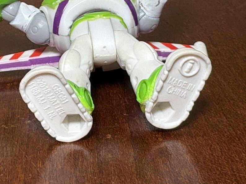 2-3/4 Imaginext Disney/Pixar Toy Story Buzz Lightyear-actiefiguur afbeelding 4