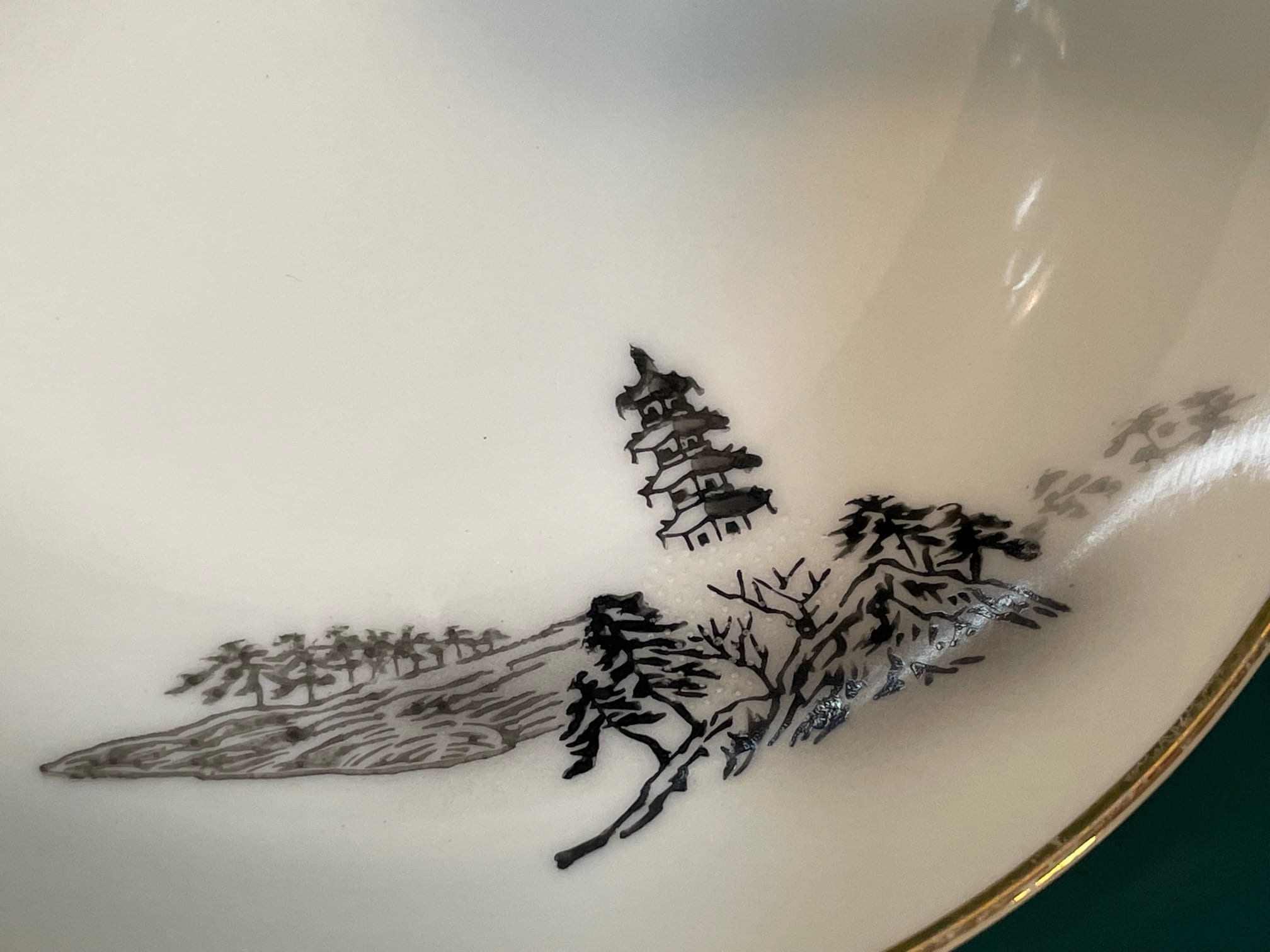 Vintage Japanese Porcelain Bowl Gold Trim, Fukagawa Arita