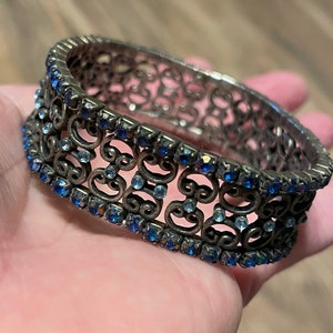 Vintage Blue Rhinestone Silver Plated Stretch Bracelet, Prong Set