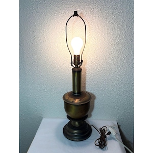Vintage Metal Brass Table Lamp, 7&quot; Base 27&quot; Top Of Finial, Works