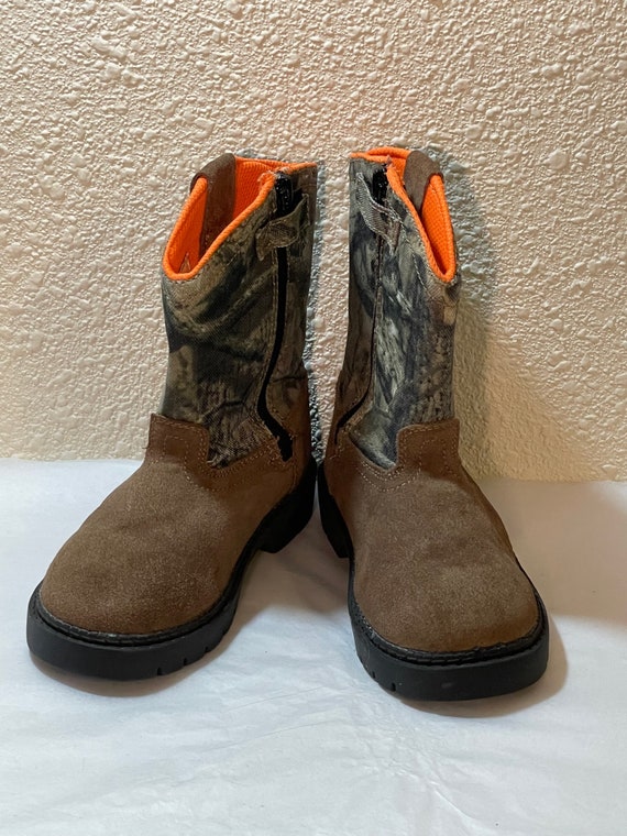 Game winner hotsell boots youth