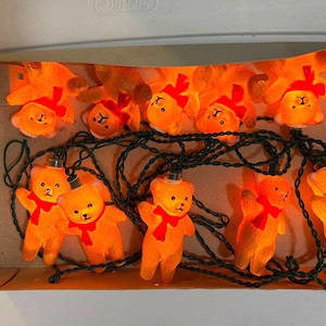 Vintage 10PC Teddy Bear Novelty Lights Santa World Christmas