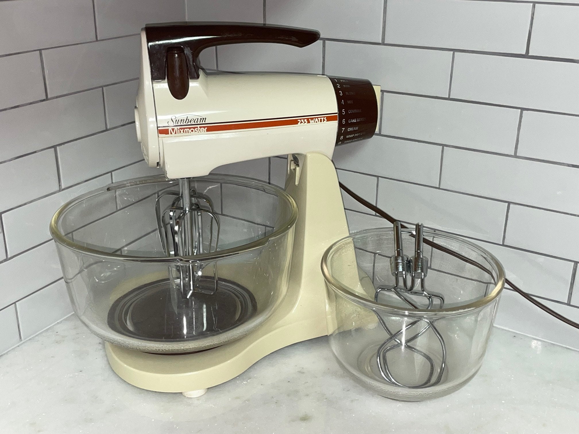 4 Quart Sunbeam MixMaster 2594 Stand Mixer Review