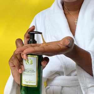 Krees Skincare Amber Hydrosilk Exfoliating Cleanser