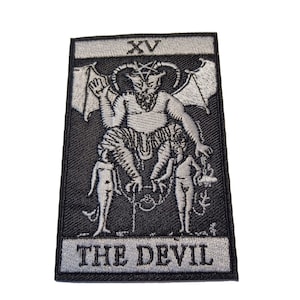 Carte de tarot The Devil XV de Rider Deck brodé de fer sur l'écusson 3 5/8" x 2 3/8"