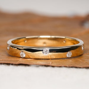 Round Lab Grown Diamond Bezel Band Ring Minimalist Tiny Lab Diamond Wedding Band For Bridal Full Eternity Band Anniversary Band For Wife