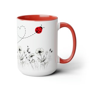 Tasse à café coccinelle florale jardin de fleurs sauvages, coffret cadeau coccinelle 15 oz, fête des mères, anniversaire, baby shower, fête des enseignants, décoration d'intérieur