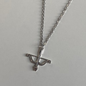 bow and arrow necklace