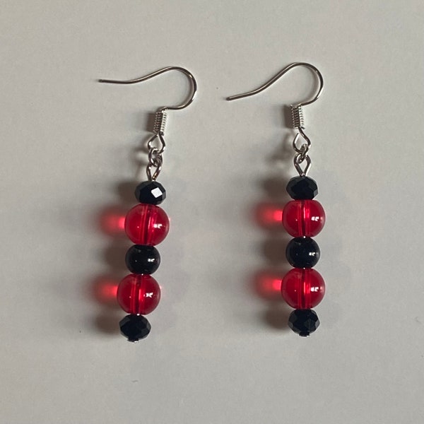 red black dangle bead Earrings