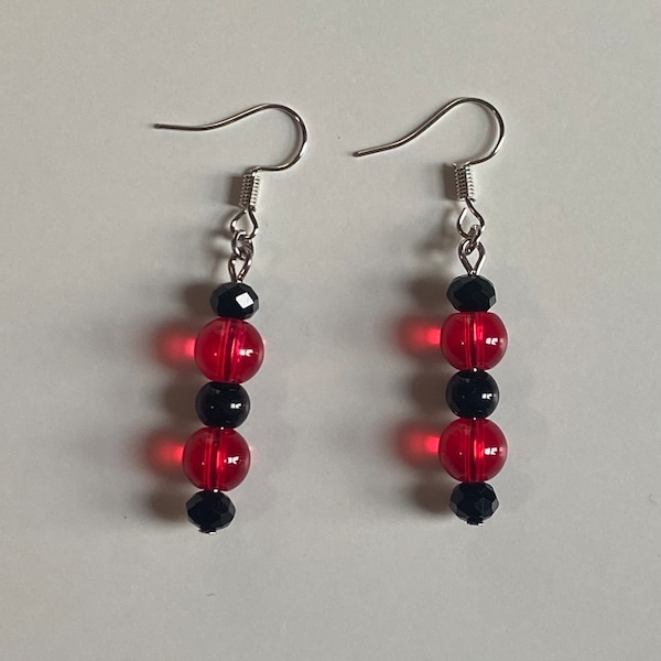 red black dangle bead Earrings