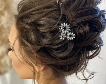 Stunning Crystal Flower Hair Clip and Pin for Bride and Bridesmaid, Gold Bridal Hair Piece, Wedding Hair Accessories