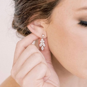 Crystal Drop Earrings: Perfect Wedding Jewelry for Bride and Bridesmaids