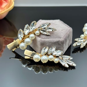 Pearl Rhinestone Gold Wedding Hair Clip: Bridal Hair Accessories