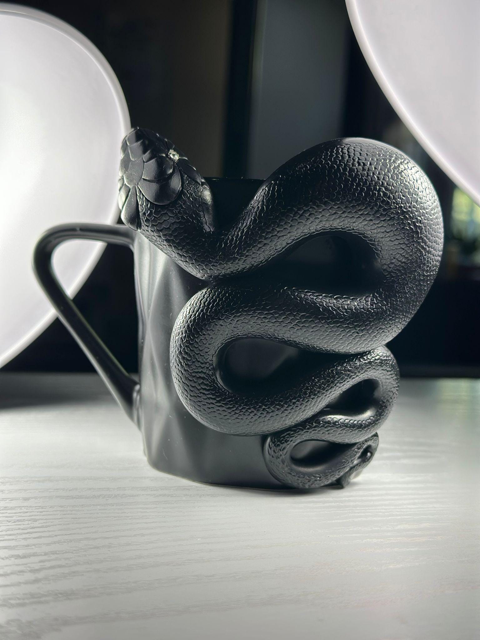 蛇の彫刻 陶器プレート Ceramic snake plate - Etsy 日本