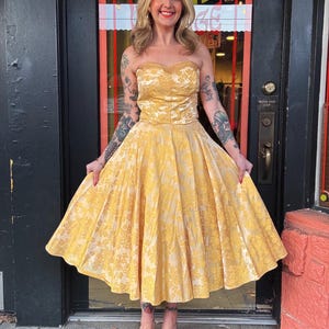 vintage vegas cocktail dress 29 Vintage vegas 50s & 60s clothing ideas
