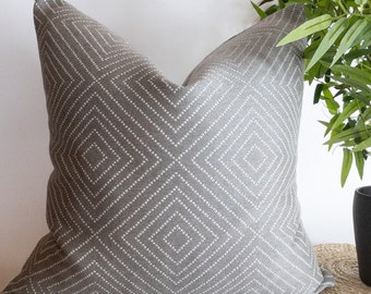 Modern Grey & White Geometric Pillow, Trendy Accent Pillow, Grey Geometric Throw Pillow Cover, Grey Geometric Decorative Pillow Covers