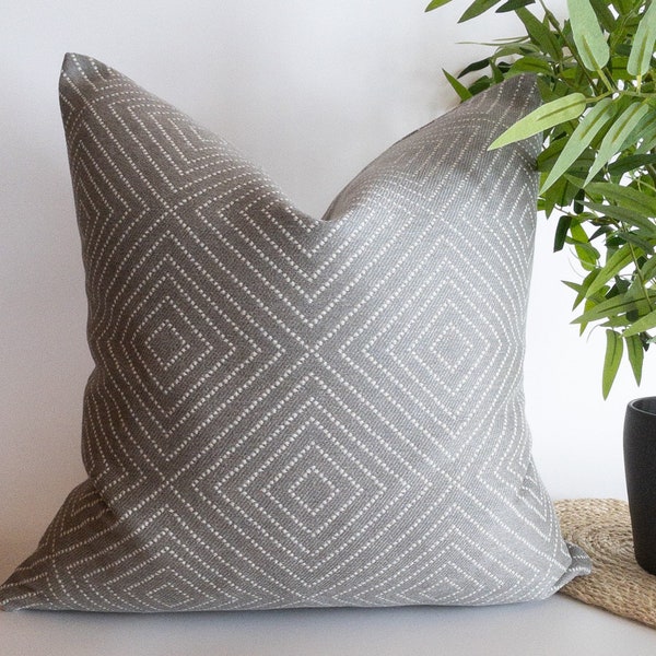 Modern Grey & White Geometric Pillow, Trendy Accent Pillow, Grey Geometric Throw Pillow Cover, Grey Geometric Decorative Pillow Covers